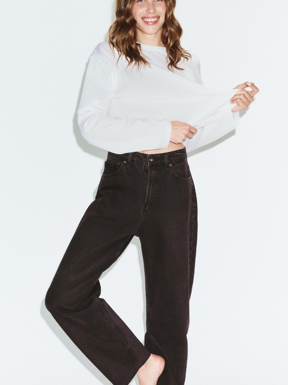 Zara TRF High Waisted Barrel Jeans in Brown